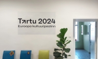 tartu-2024-seinakleebis